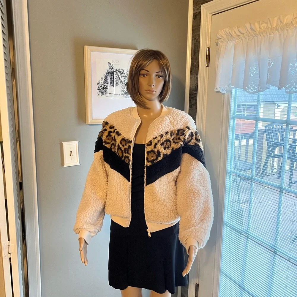 Express One Eleven Sherpa Coat SZ‎ XS